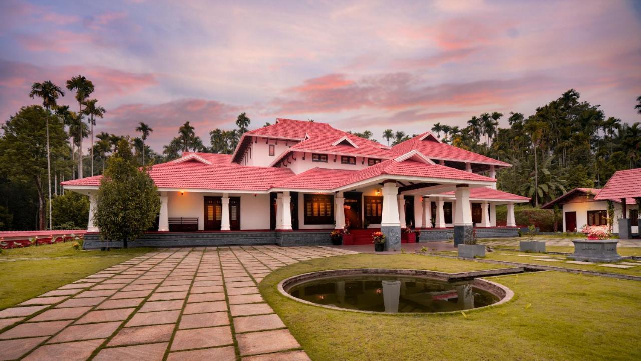 Wayanad Mace Mansion Otel Kenichira Dış mekan fotoğraf